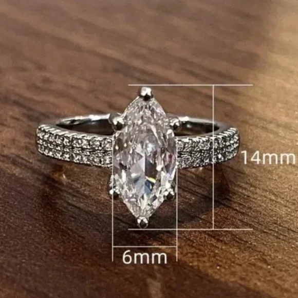 💍Sterling Silver Marquis Cut Solitaire Cz Diamond 3C TCW Ring - Picture 6 of 13